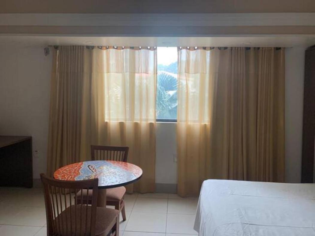 Flat No Tropical Executive Hotel Μανάους Εξωτερικό φωτογραφία